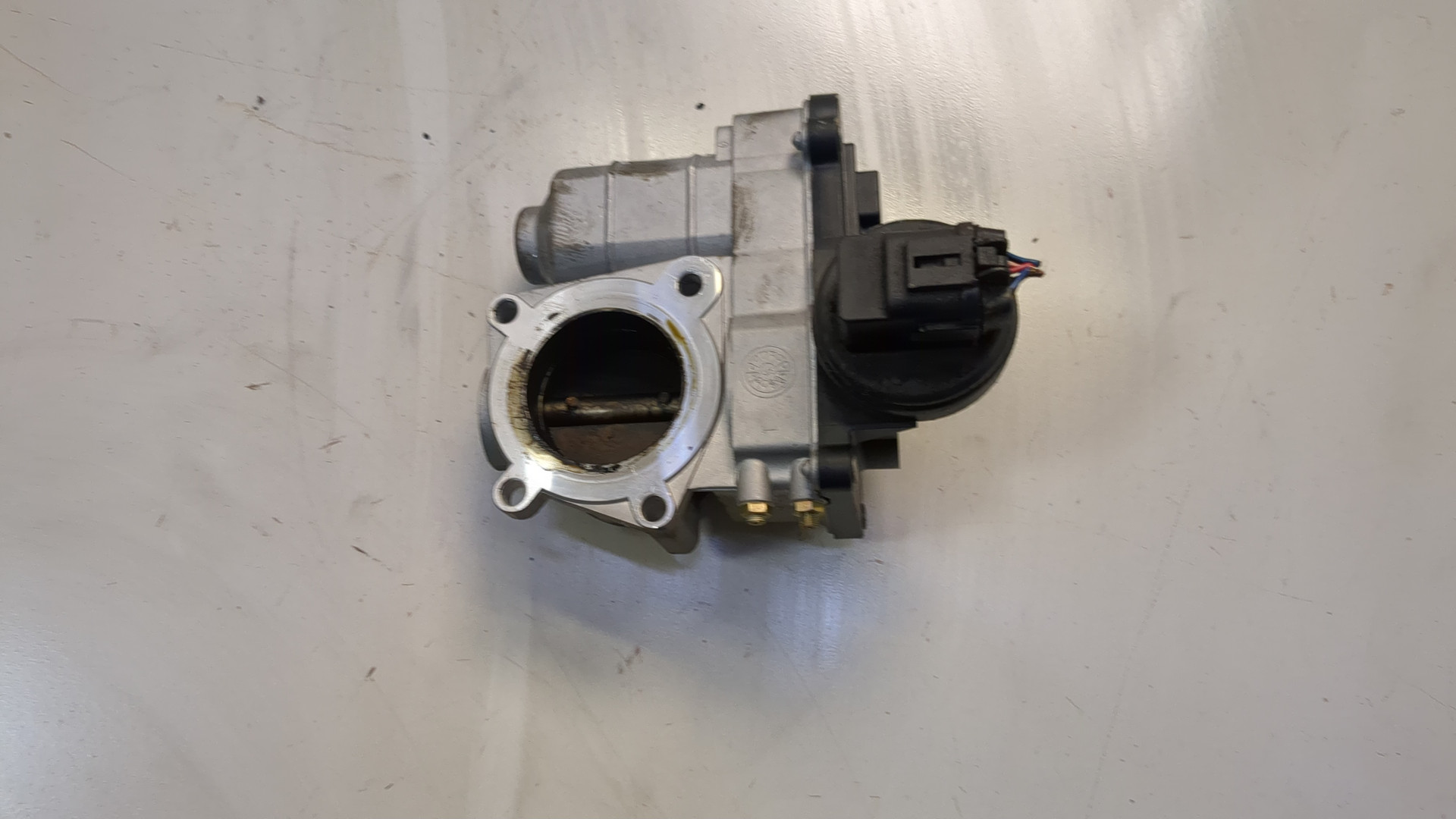 Заслонка дроссельная электрическая