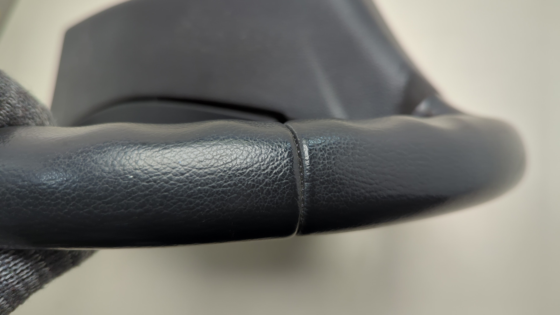 Рулевое колесо (руль)