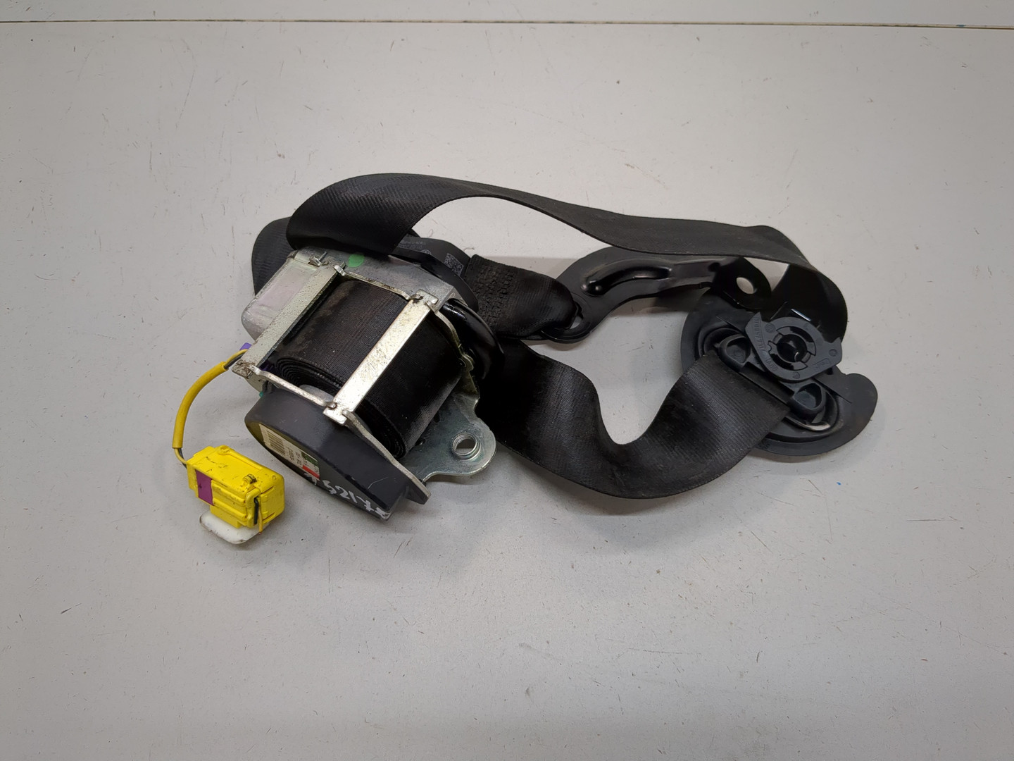 Ремень безопасности