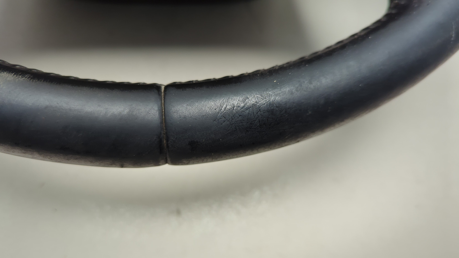 Рулевое колесо (руль)