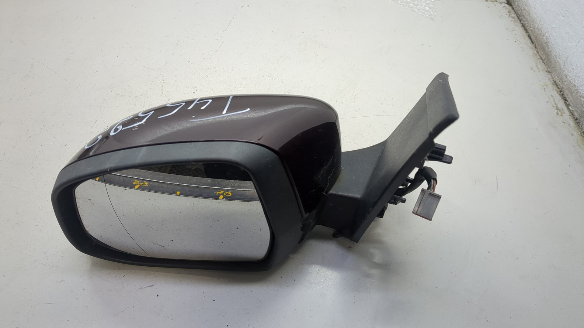 Зеркало левое электрическое