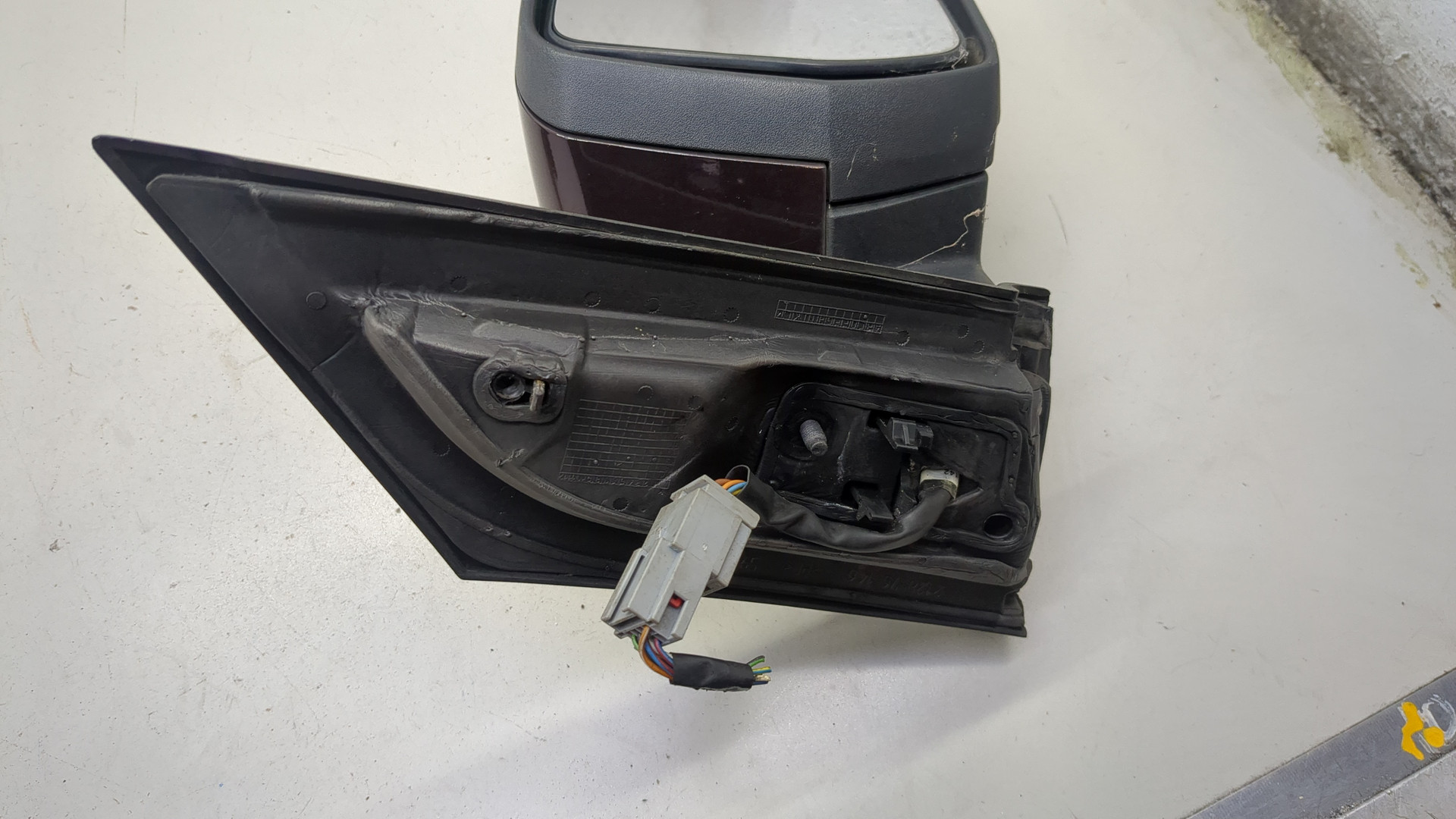 Зеркало правое электрическое