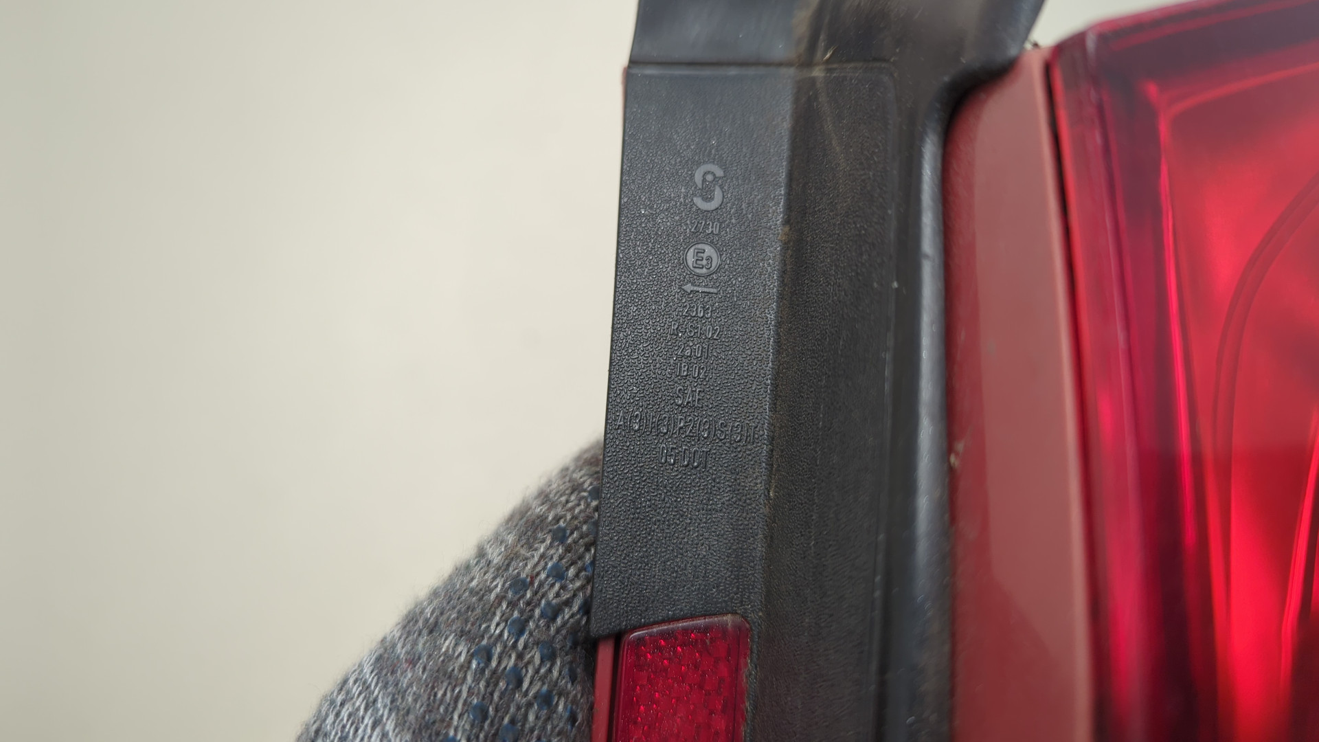 Фонарь задний правый