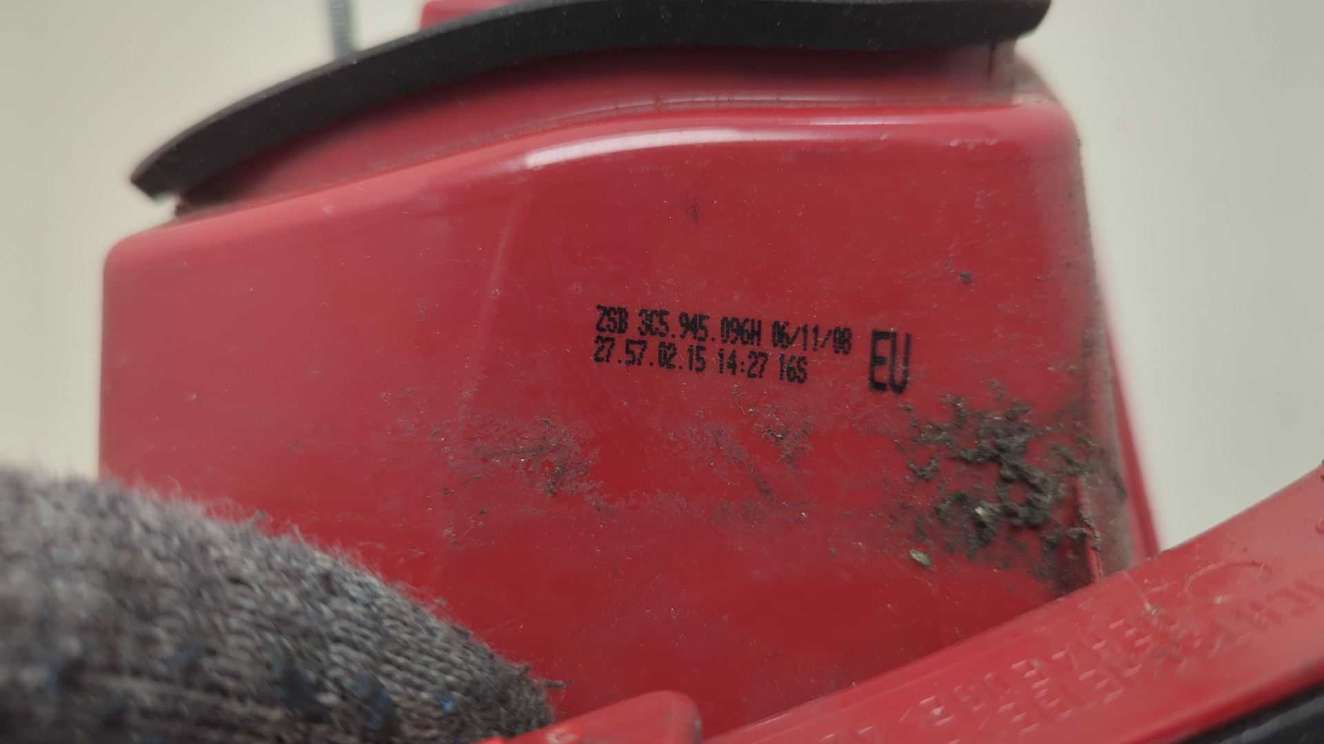 Фонарь задний правый