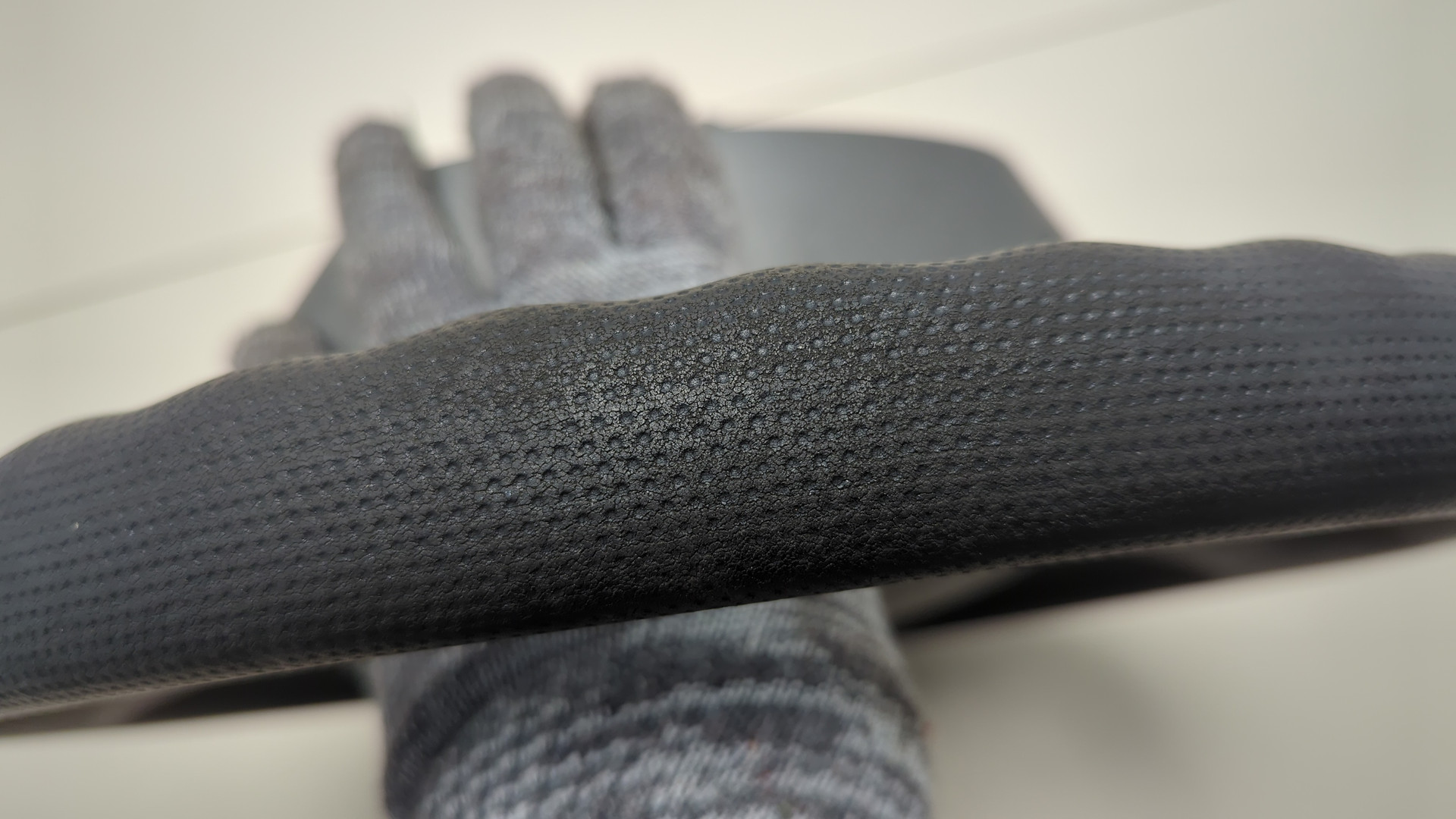 Рулевое колесо (руль)