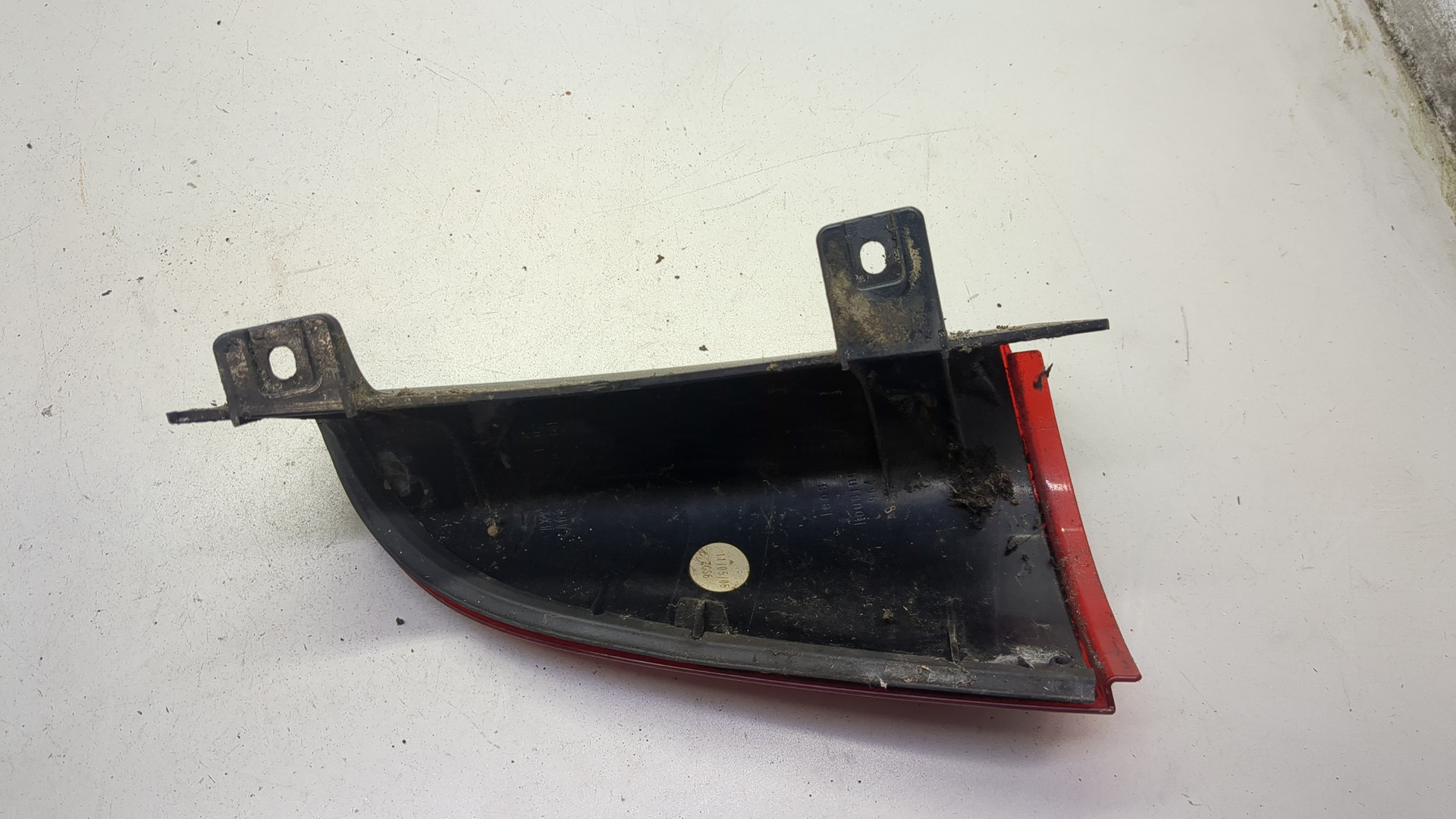 Отражатель в бампер задний правый