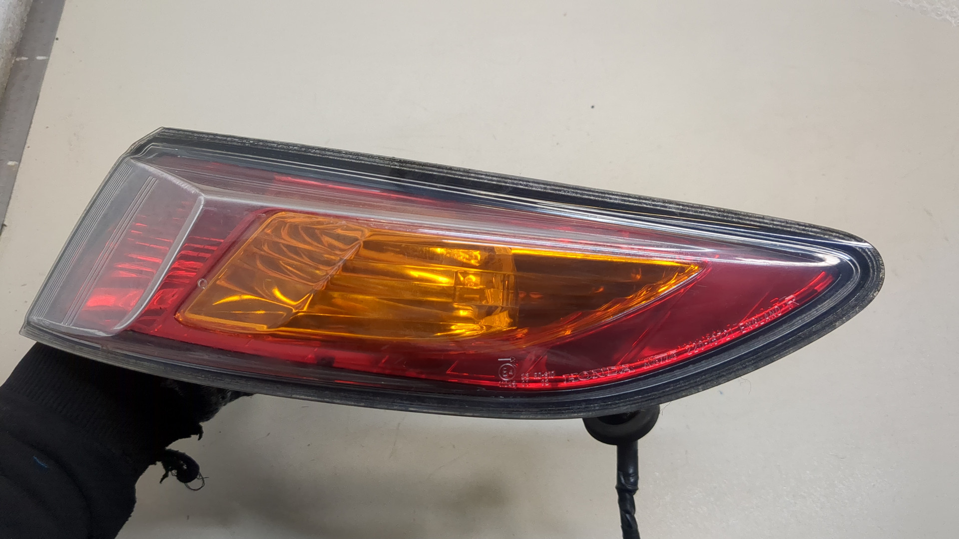 Фонарь задний правый