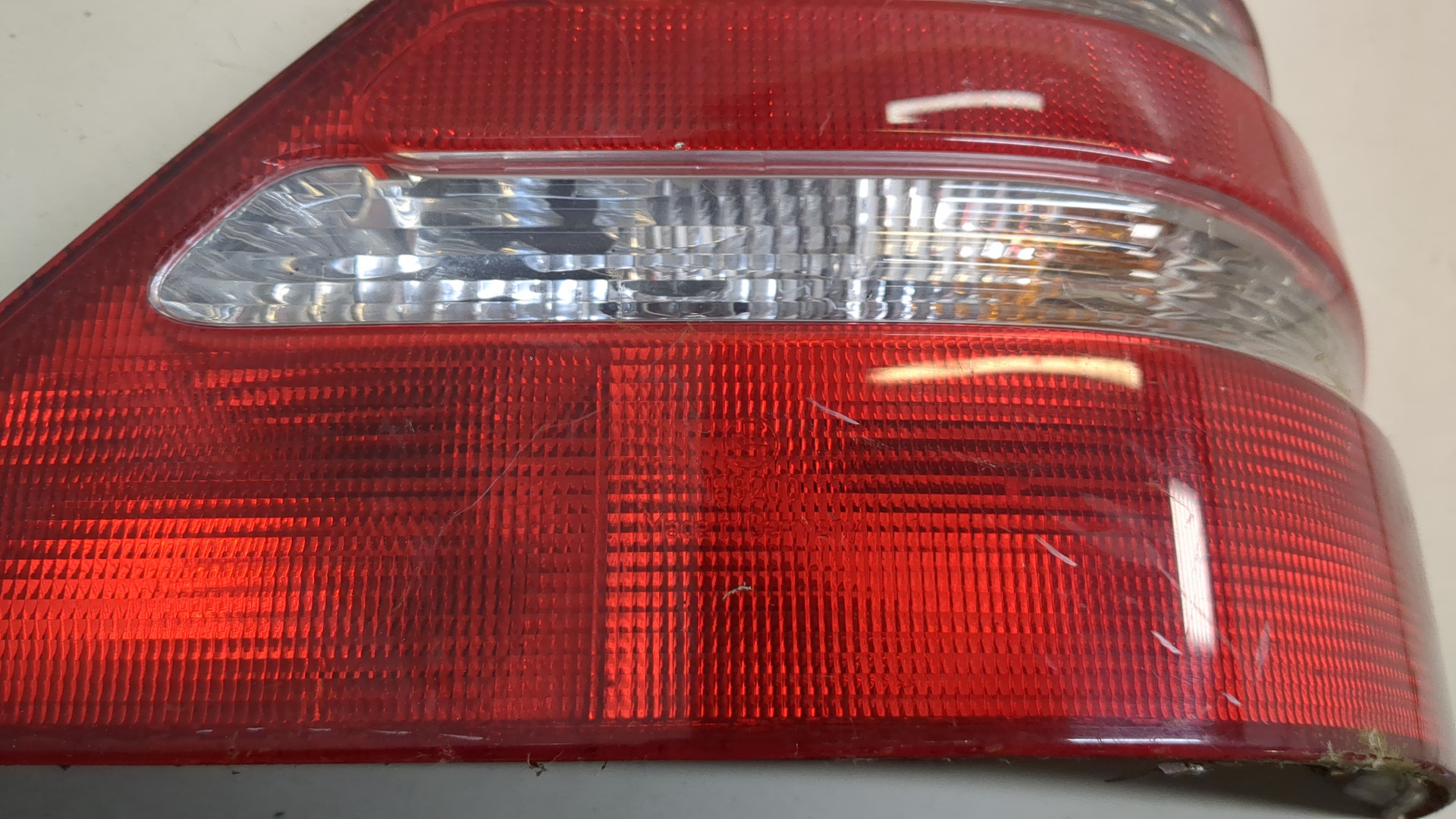 Фонарь задний правый