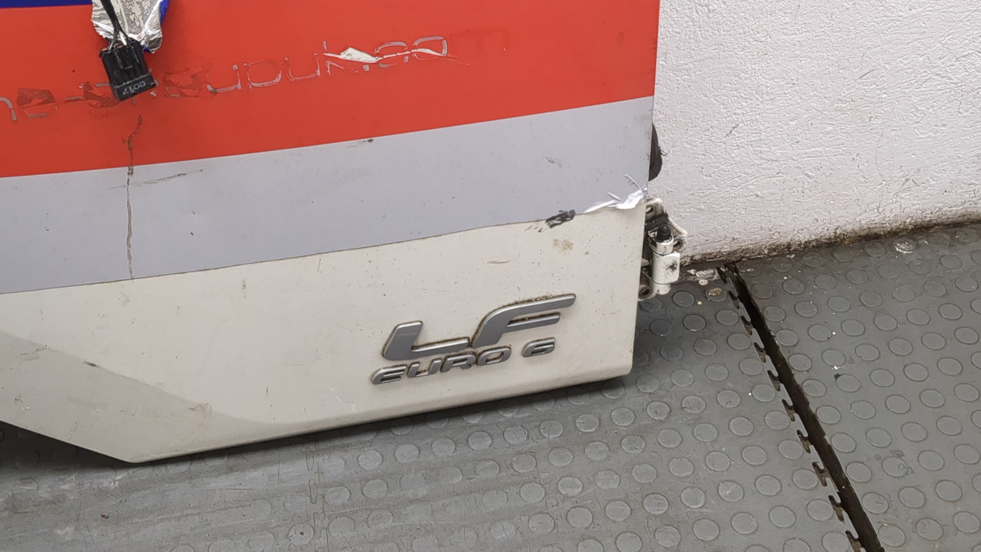 Дверь передняя правая