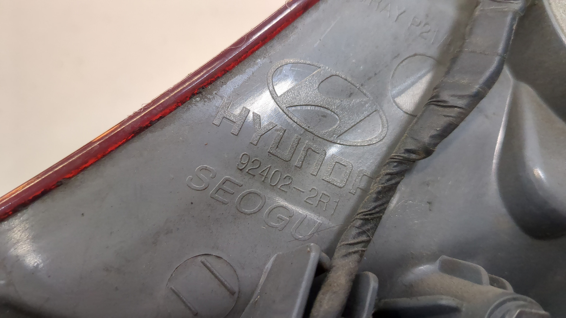 Фонарь задний правый