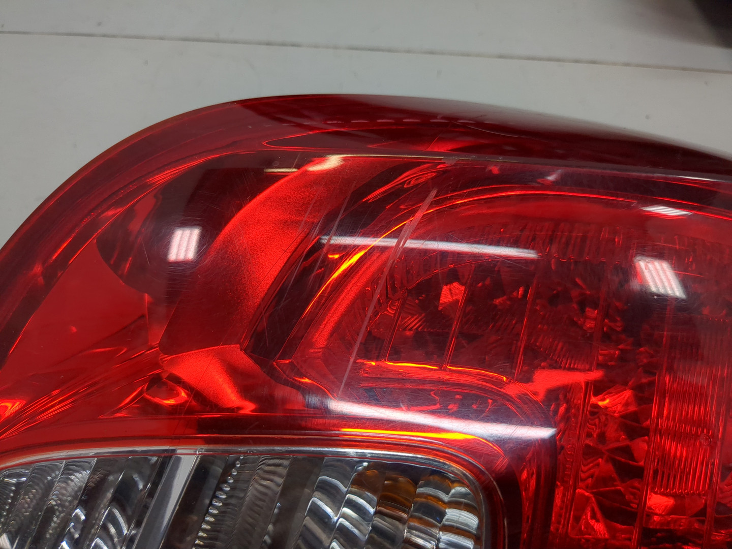 Фонарь задний левый