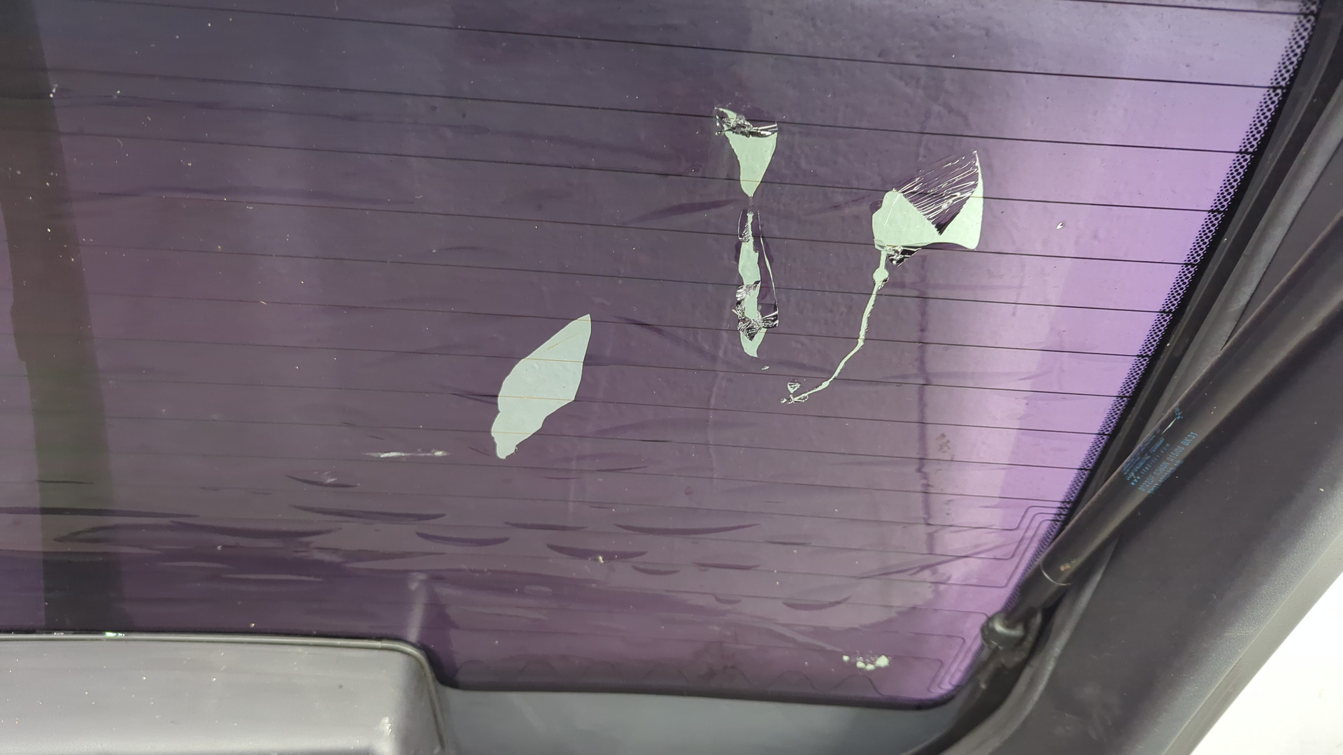 Дверь багажника