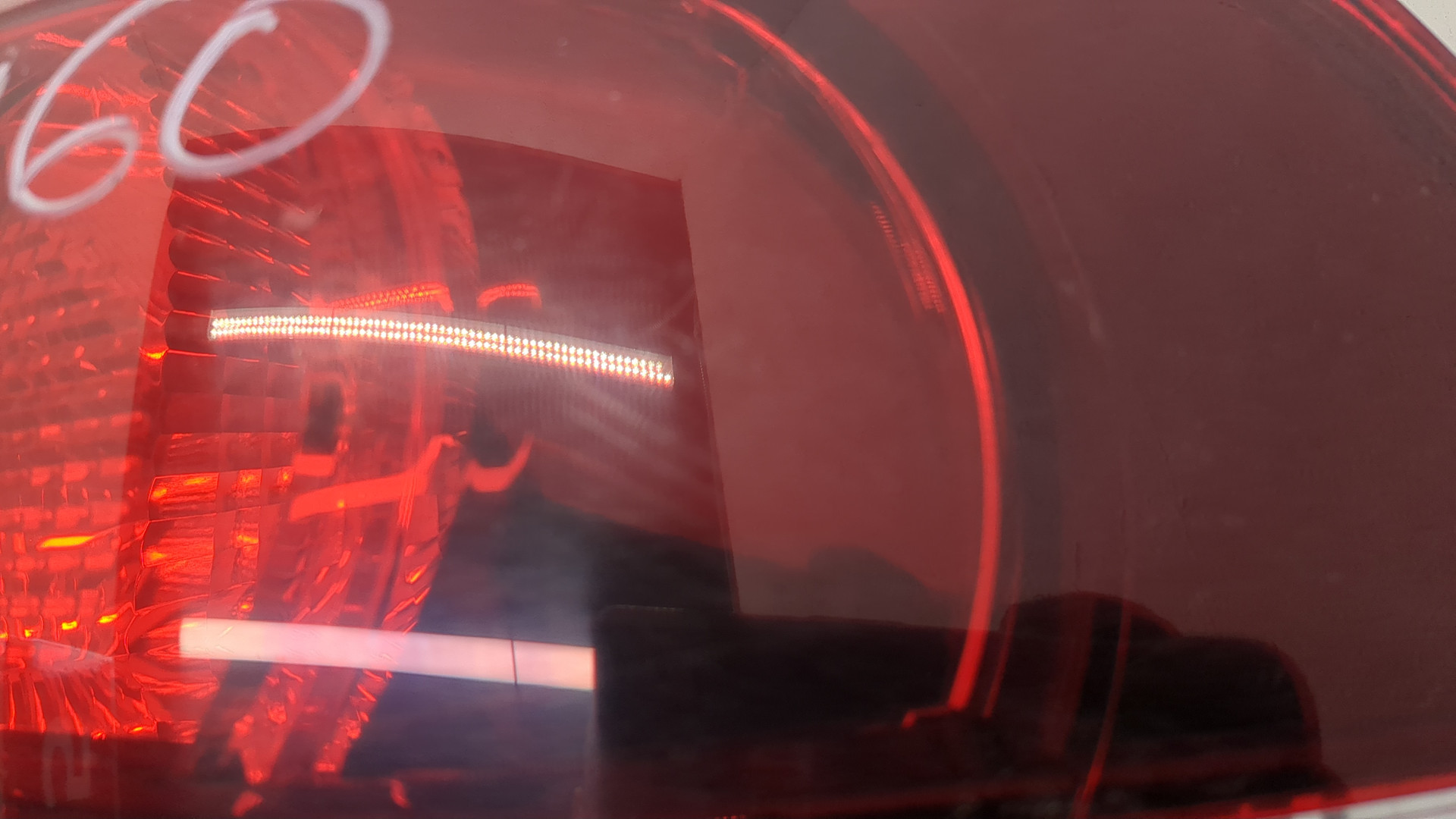 Фонарь задний правый