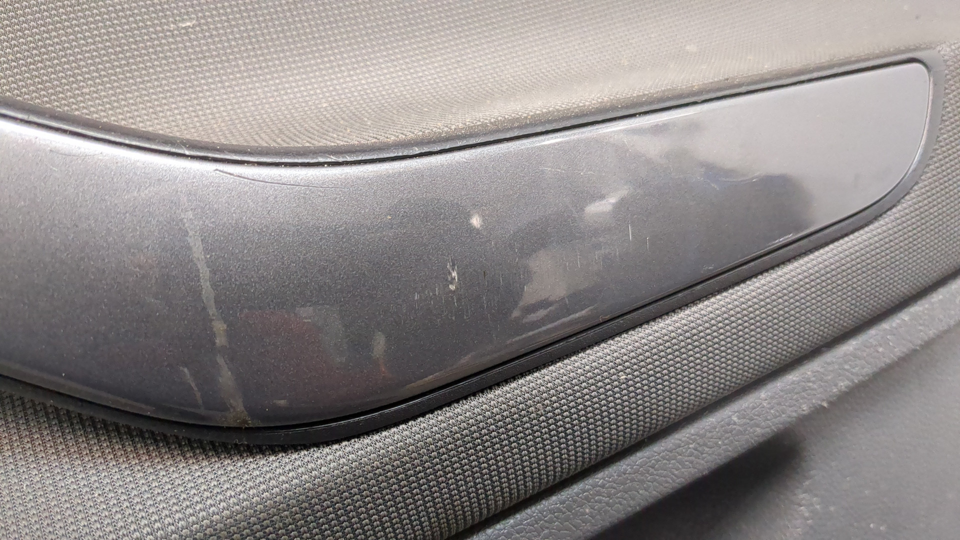 Дверь передняя правая