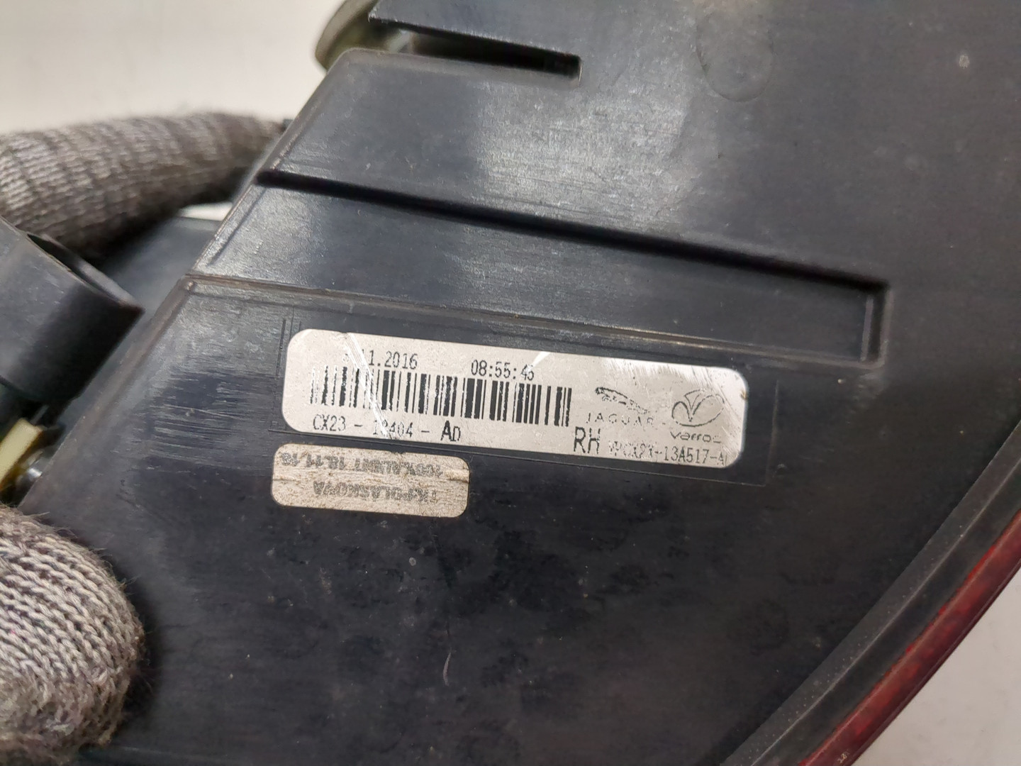 Фонарь задний правый