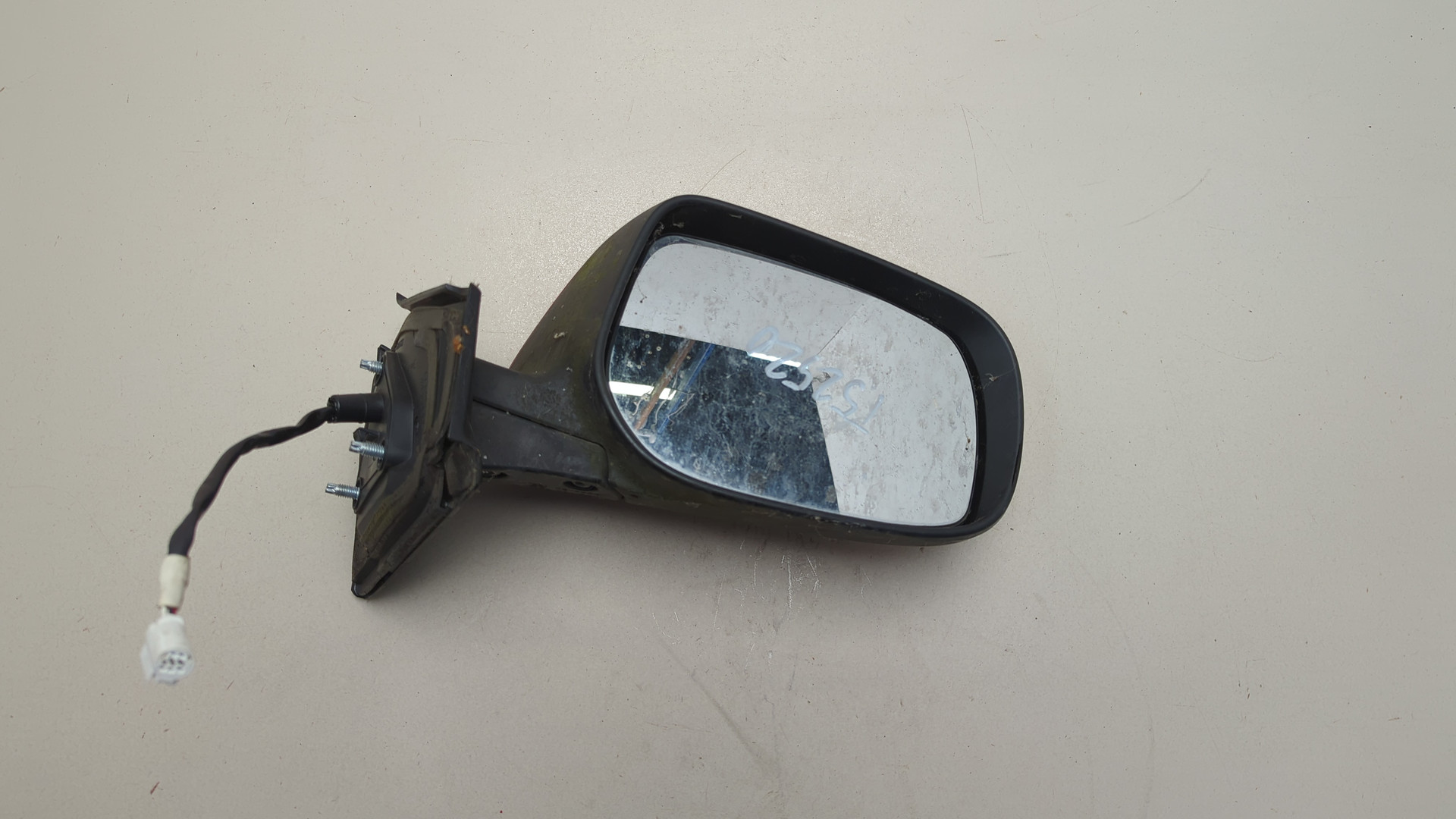 Зеркало правое электрическое