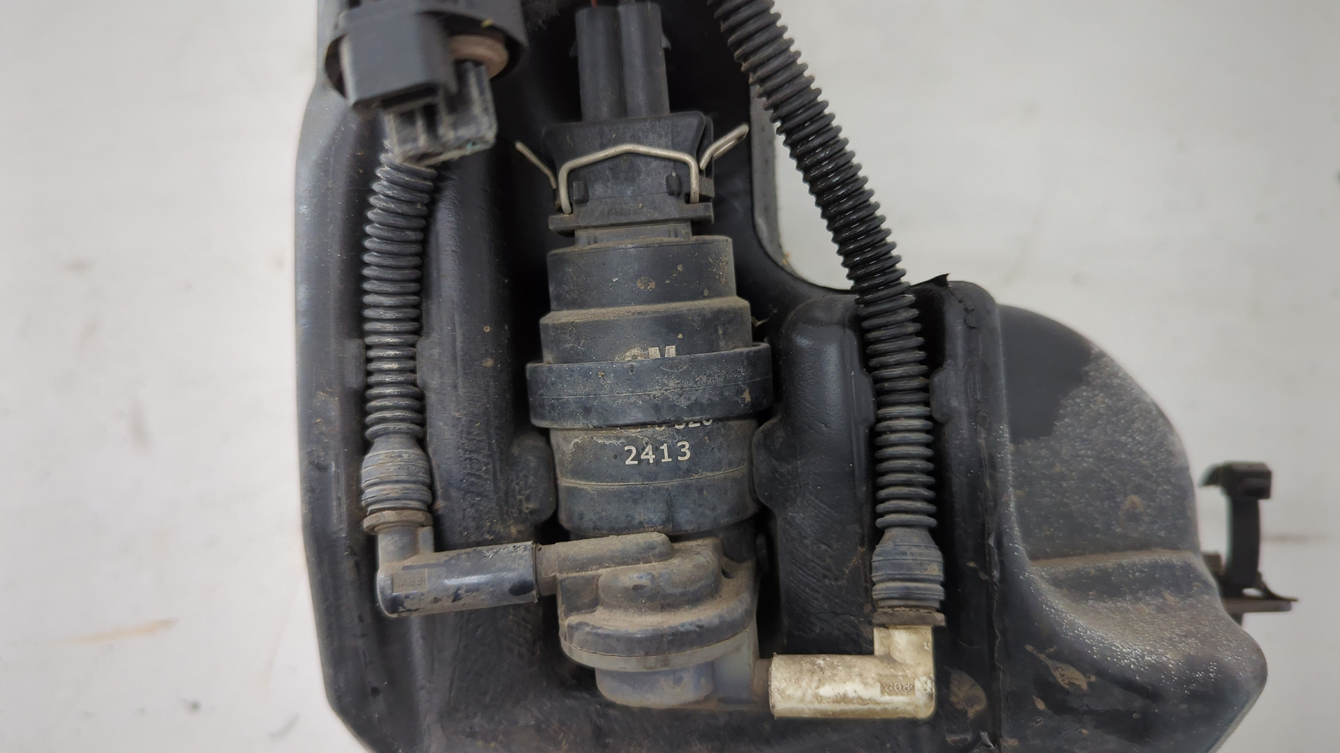 Бачок омывателя лобового стекла