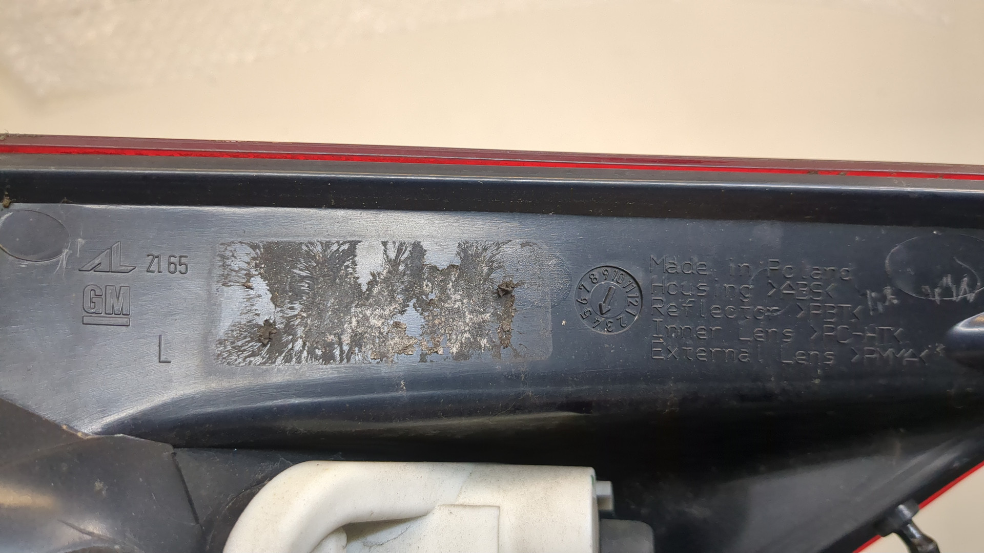 Фонарь задний левый