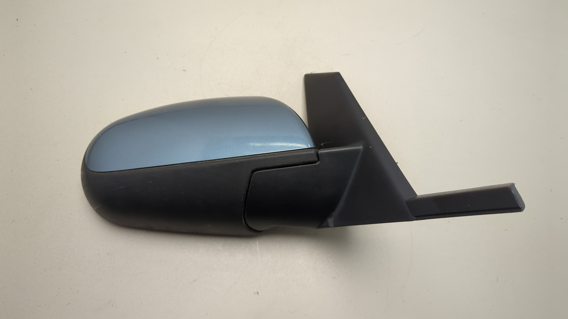 Зеркало правое электрическое