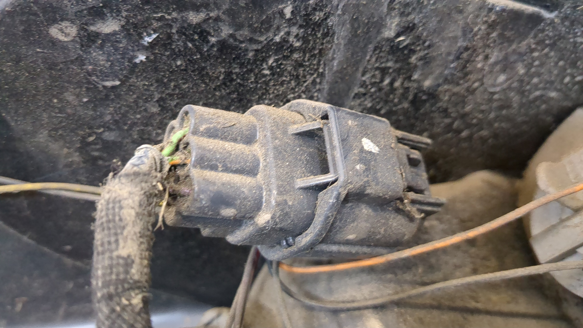 Фонарь задний правый