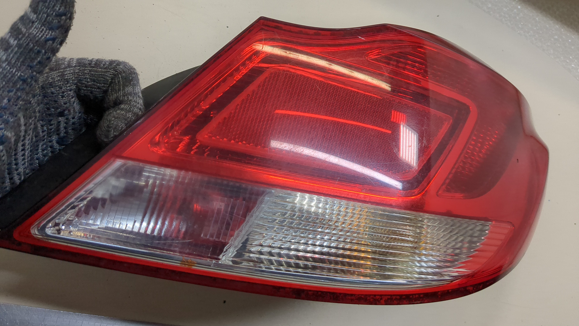 Фонарь задний правый
