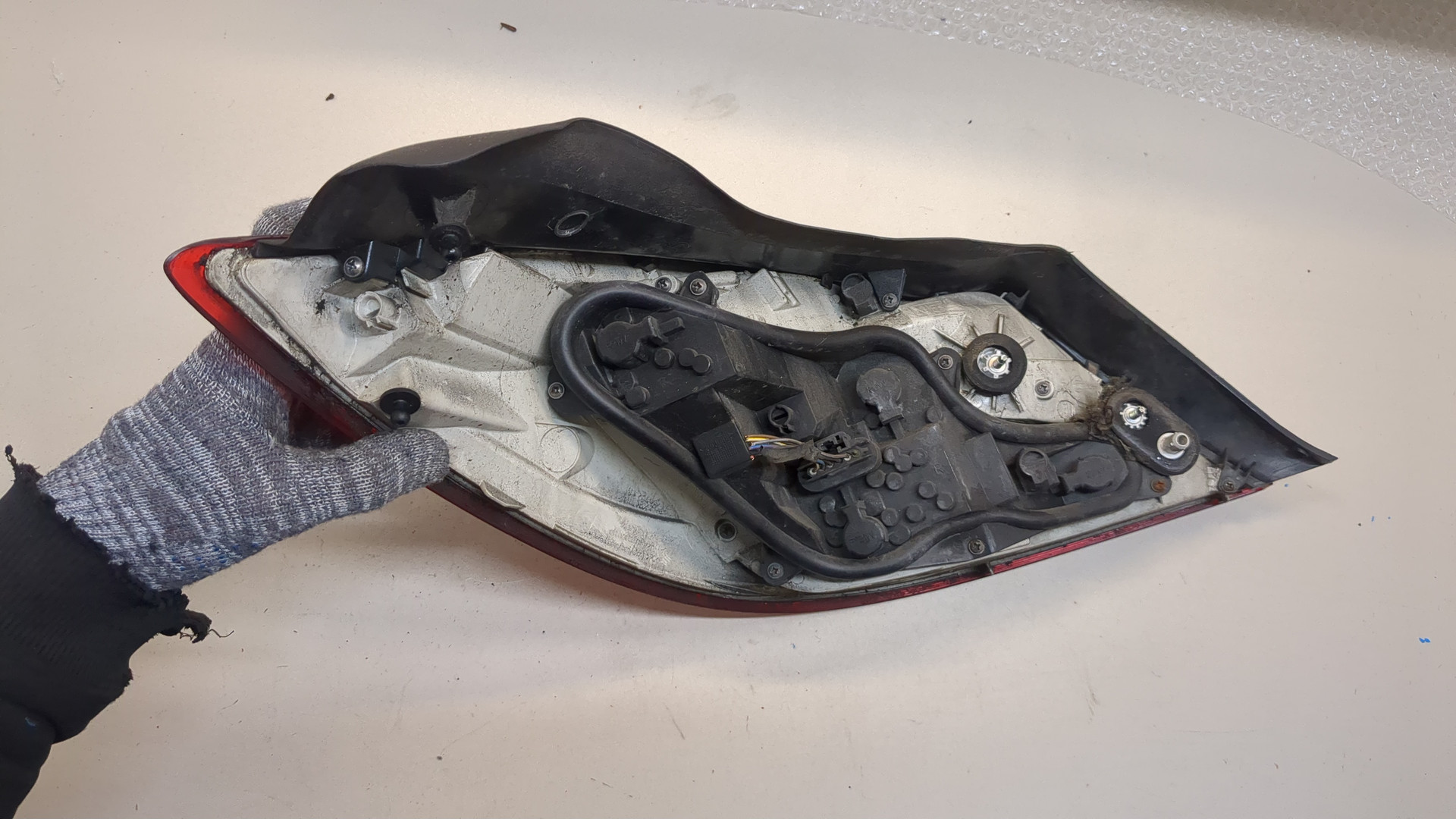 Фонарь задний правый