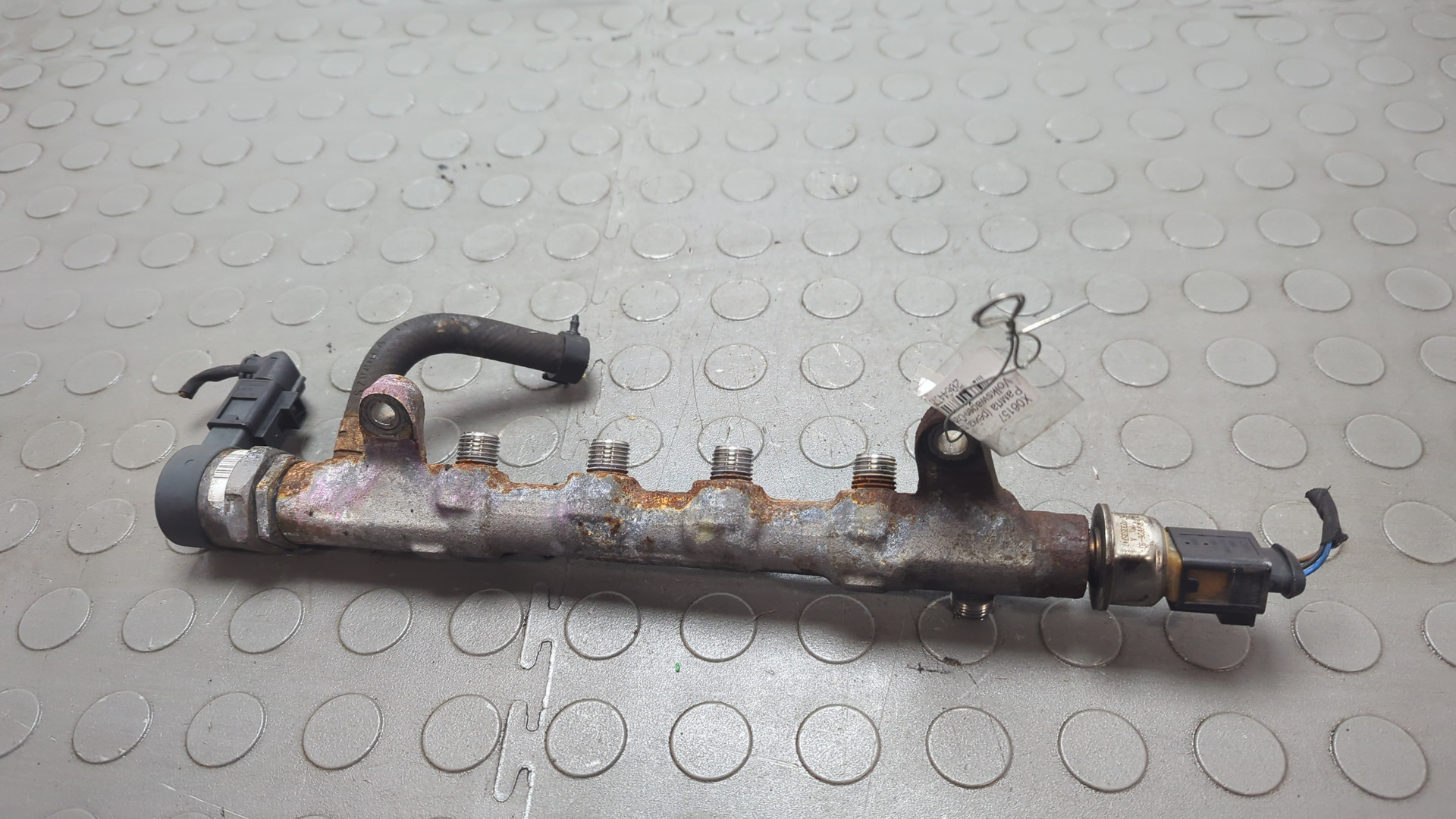 Рейка топливная (рампа)