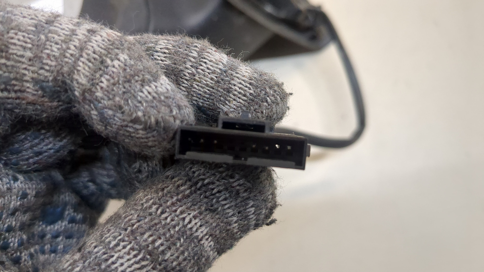 Зеркало левое электрическое