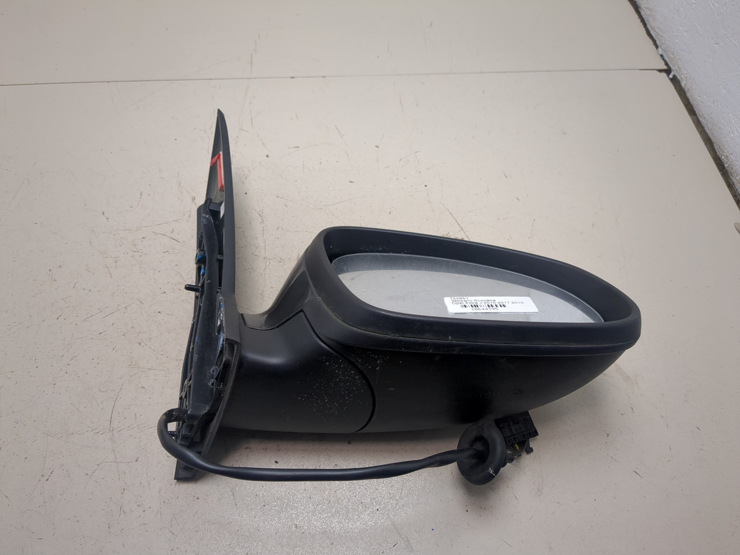 Зеркало правое электрическое