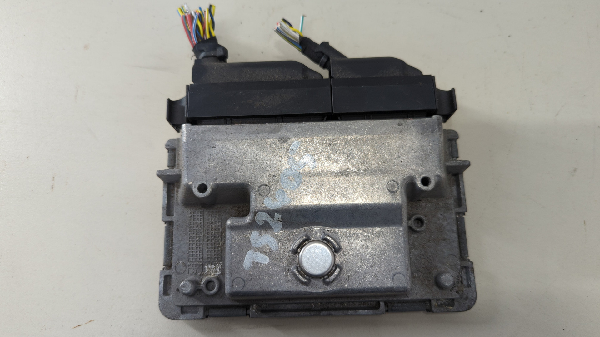 Блок управления двигателем