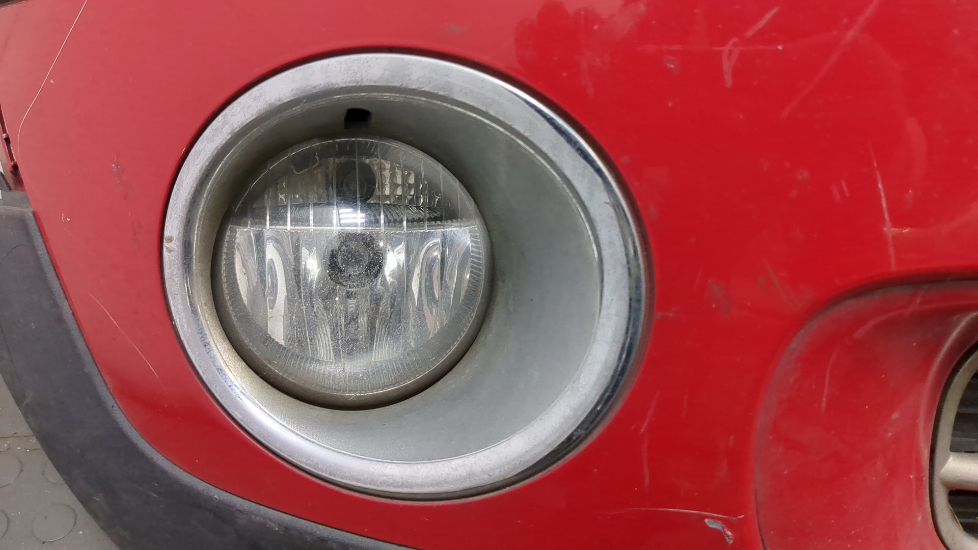 Бампер передний