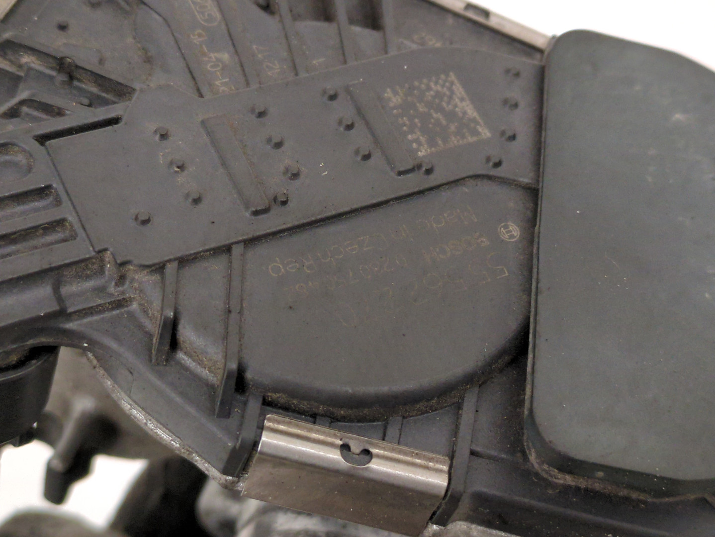 Заслонка дроссельная электрическая