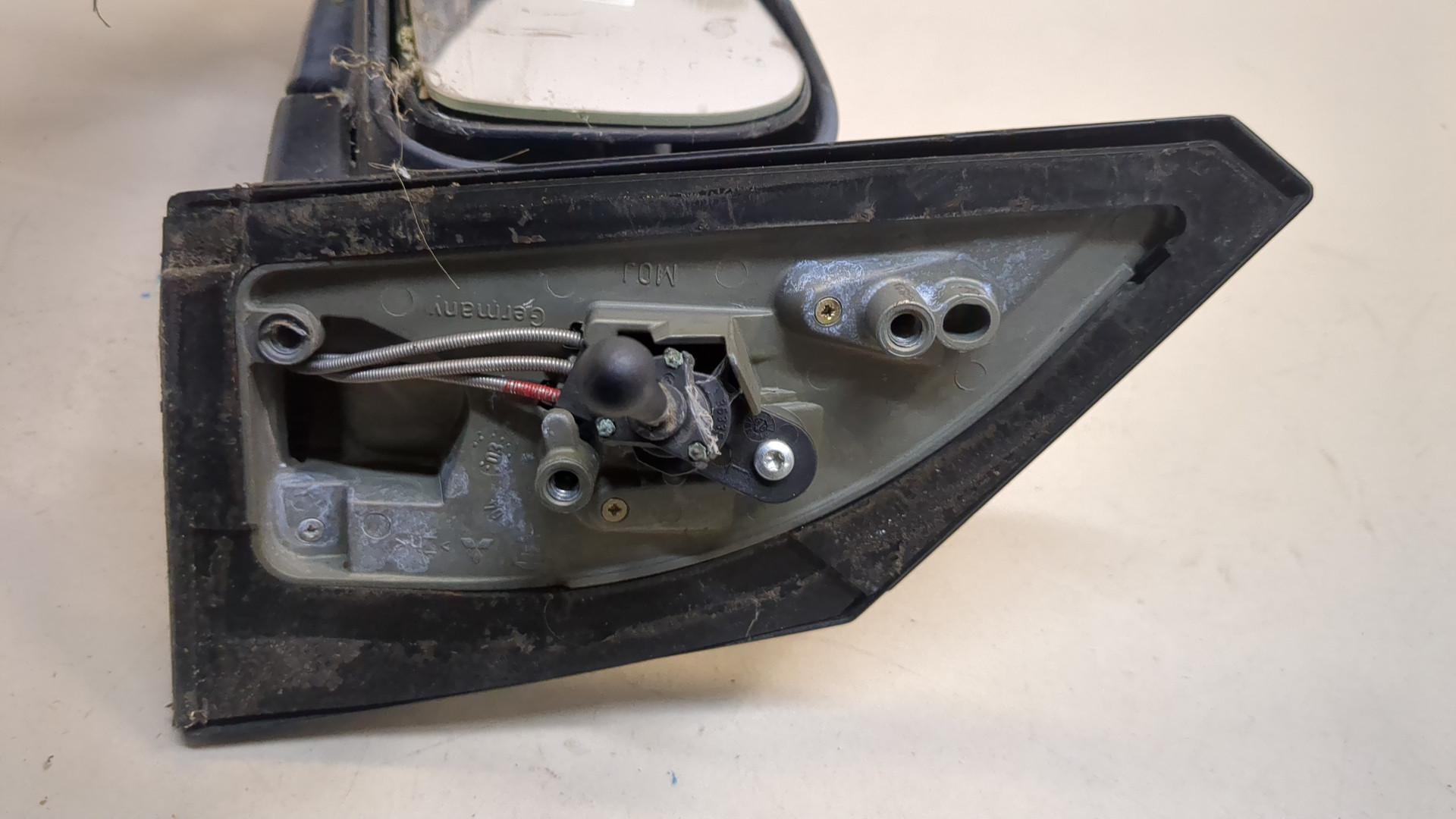 Зеркало левое электрическое