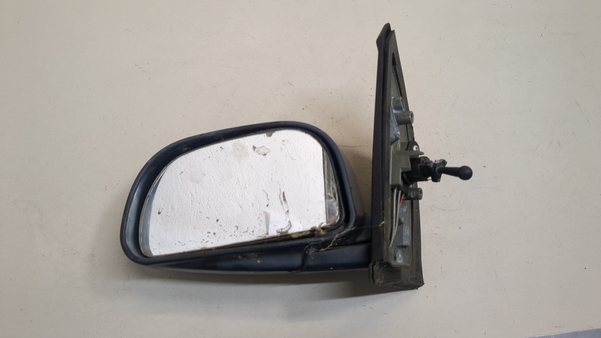 Зеркало левое электрическое