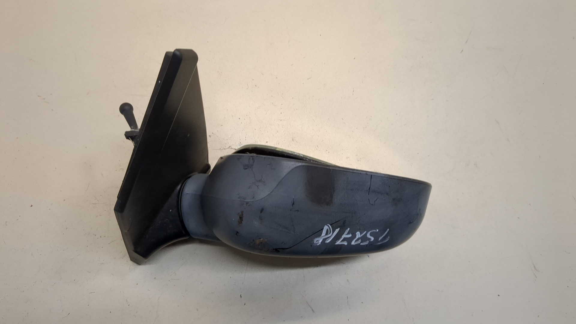 Зеркало левое электрическое