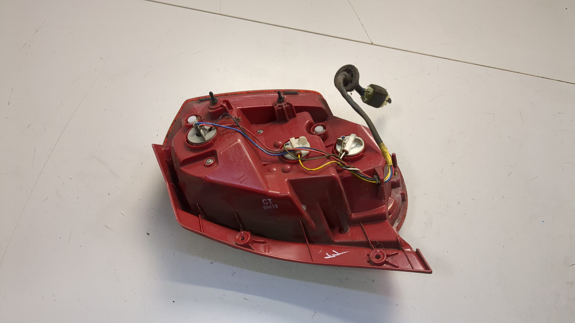 Фонарь задний левый