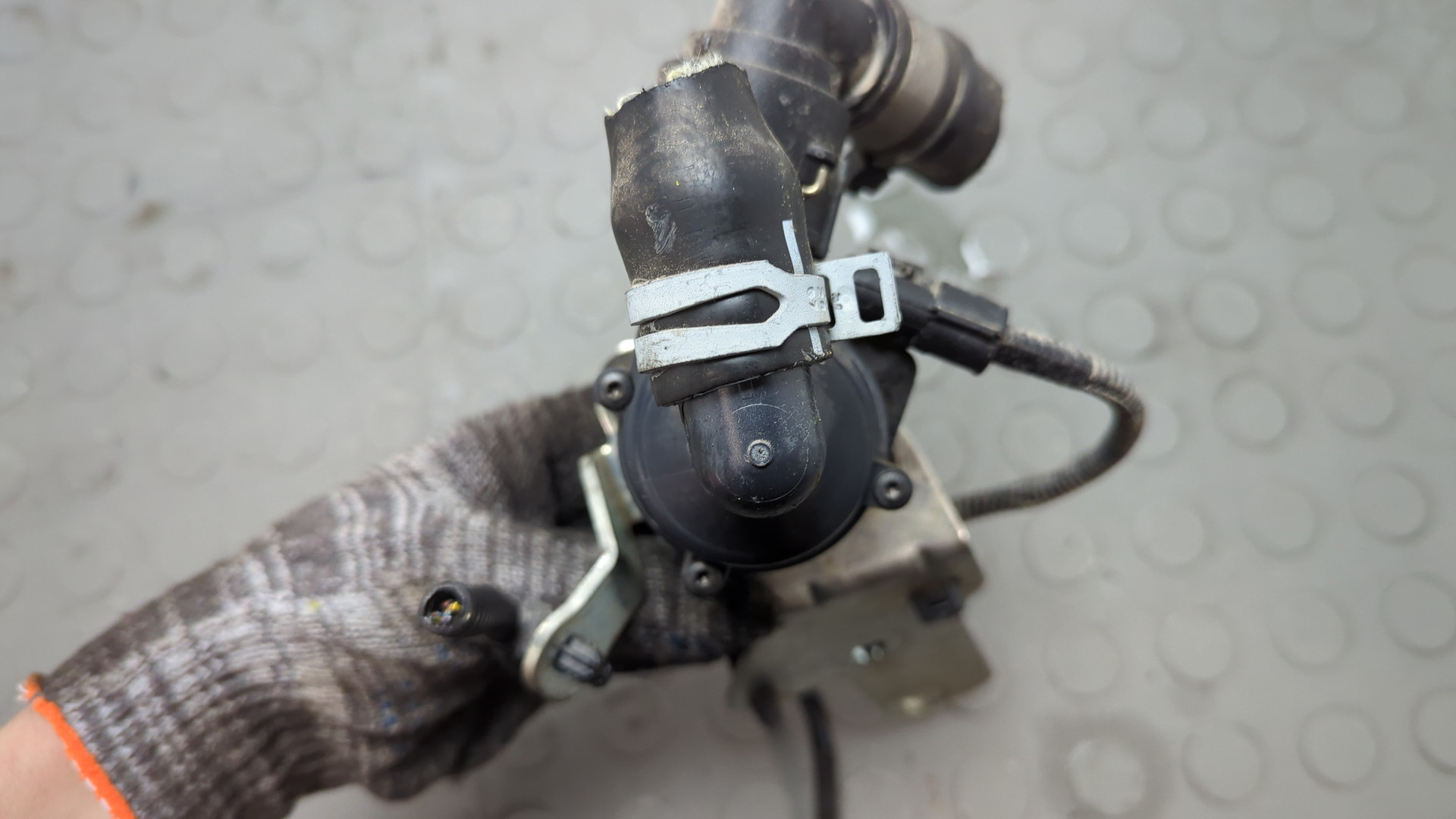 Насос водяной (помпа)