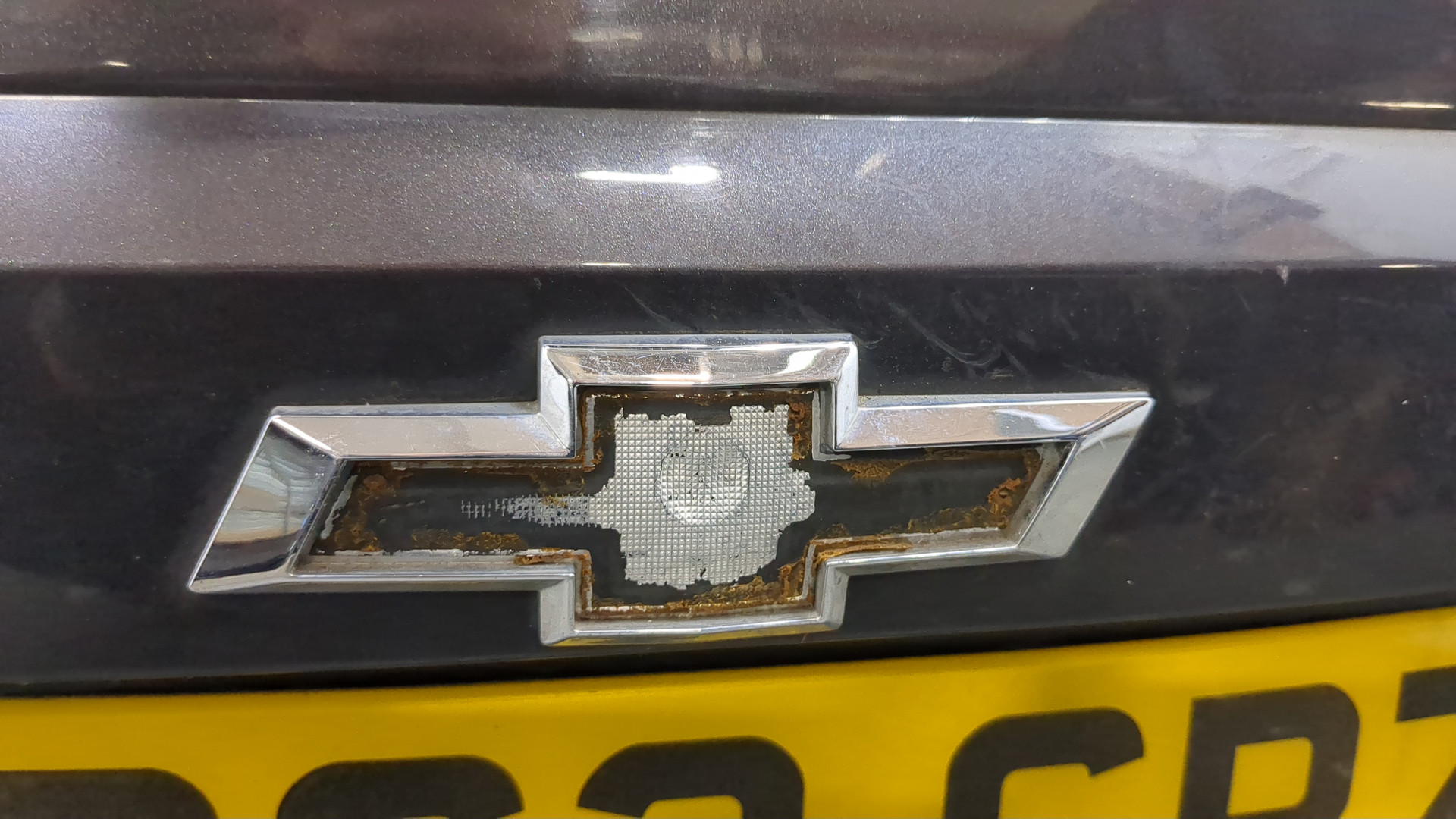 Дверь багажника