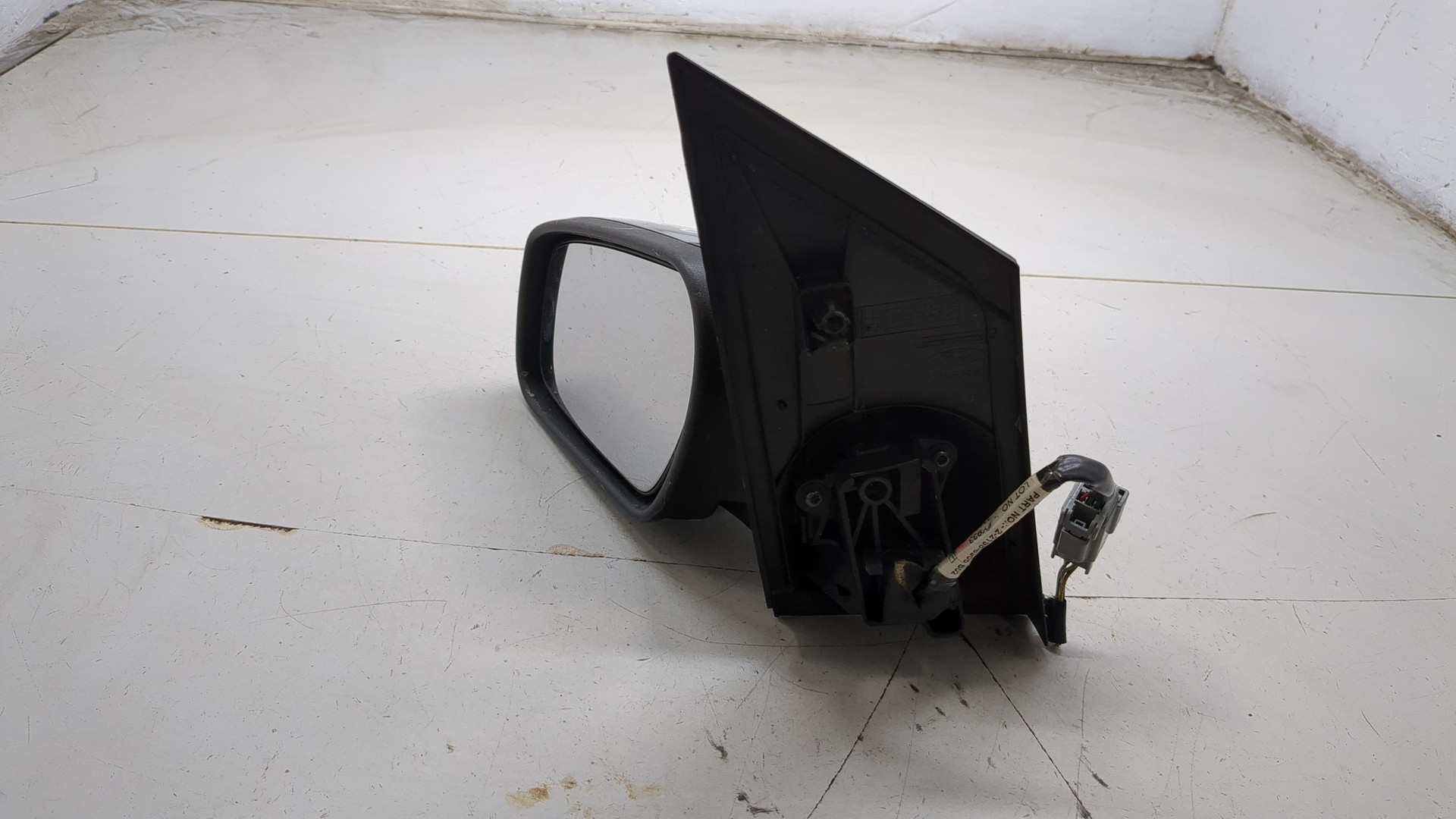 Зеркало левое электрическое