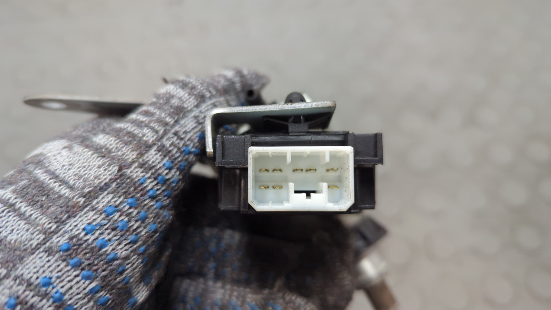 Моторчик стеклоочистителя задний для Aveo (T250) 2005-2012