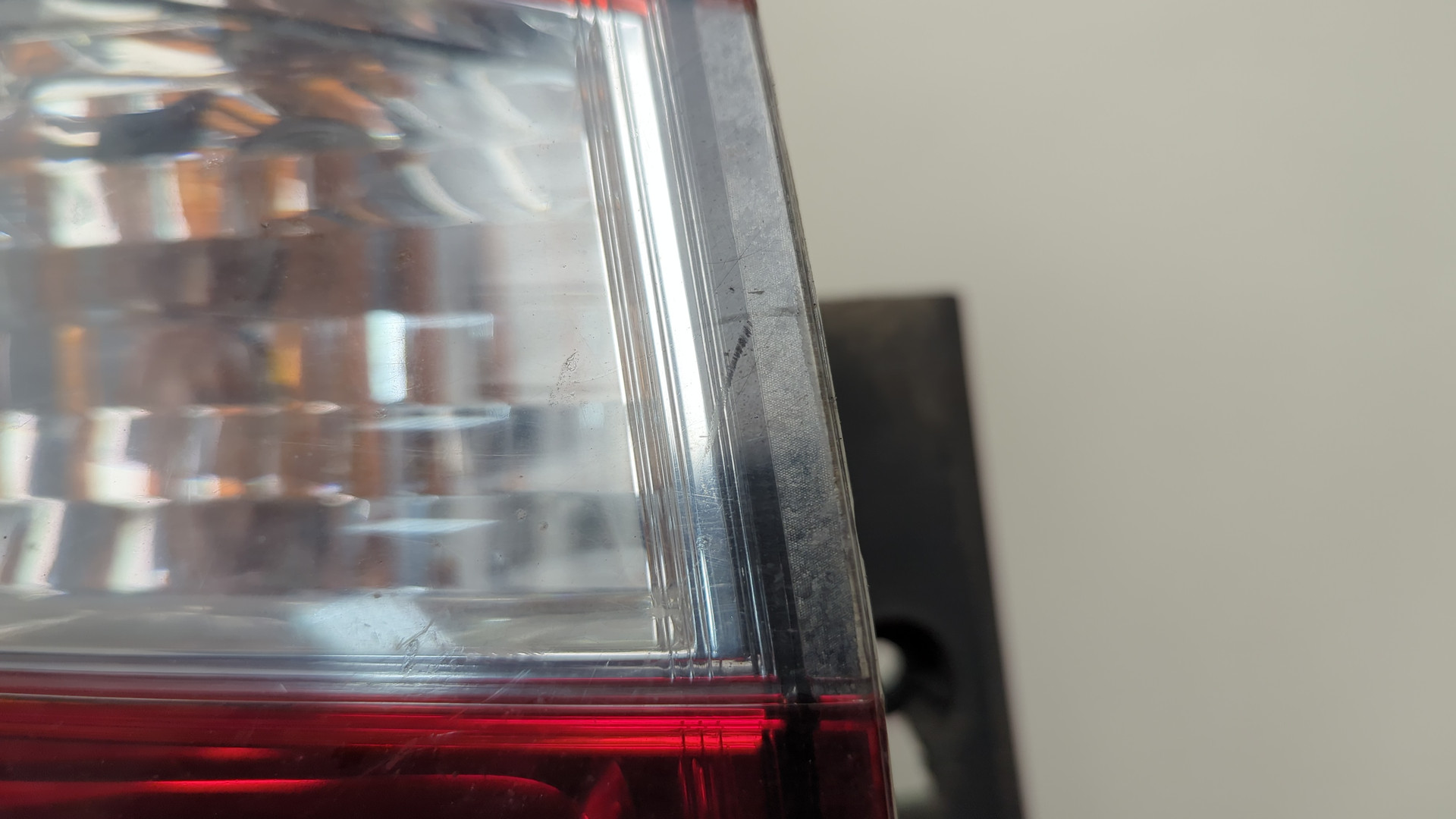 Фонарь задний левый