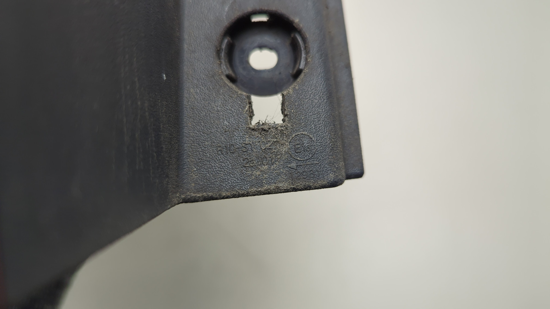 Фонарь задний левый