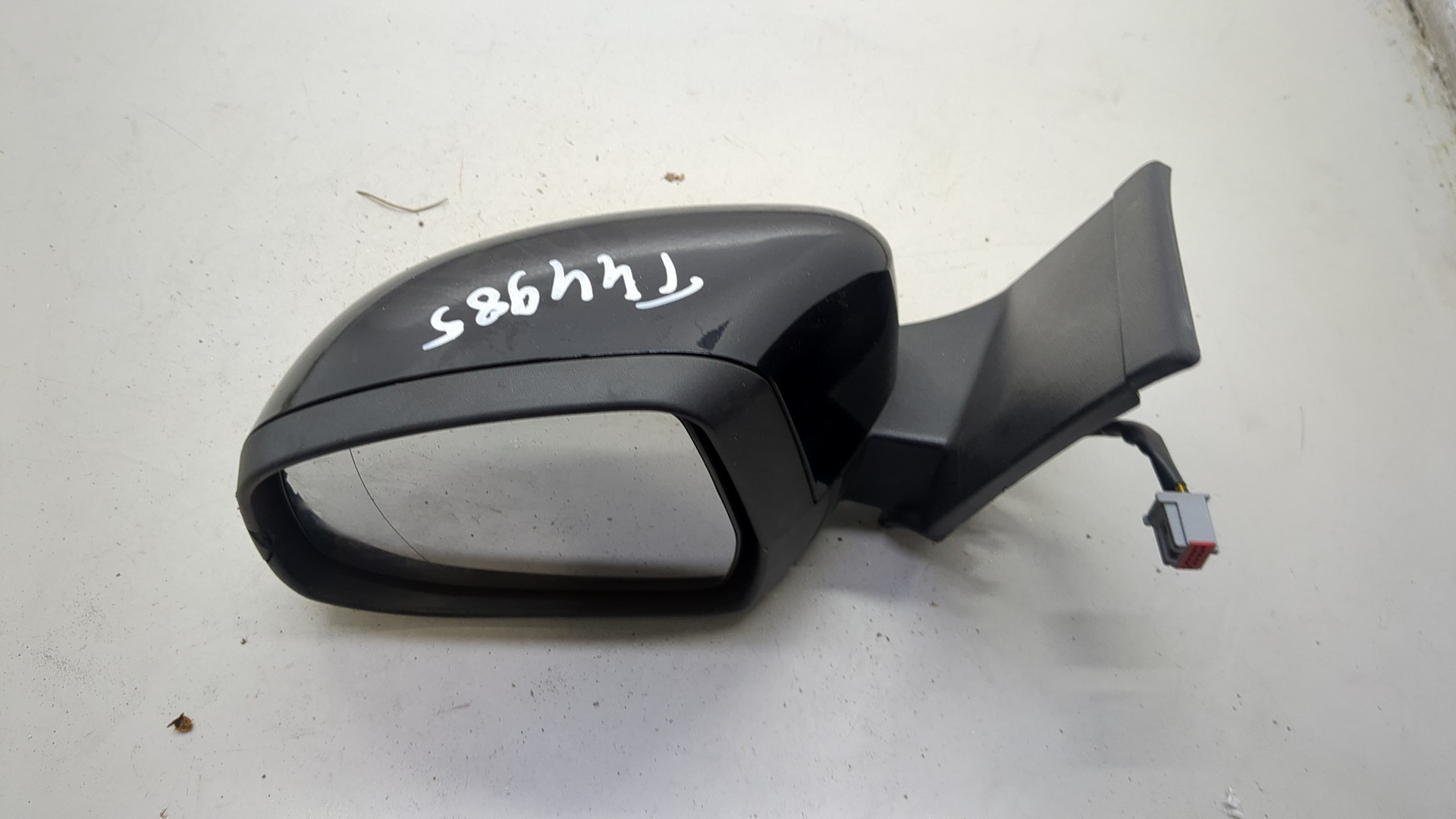 Зеркало левое электрическое