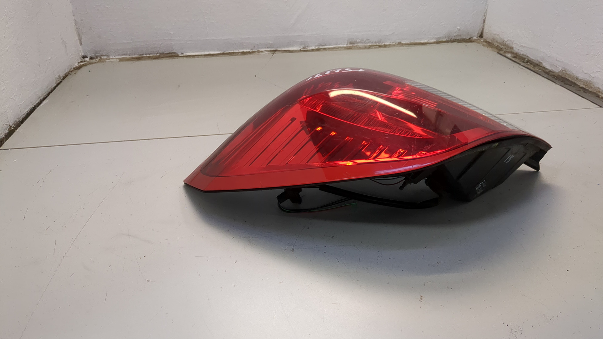 Фонарь задний левый