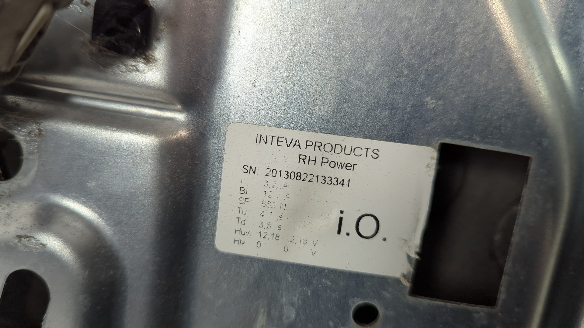 Стеклоподъемник электр. передний правый