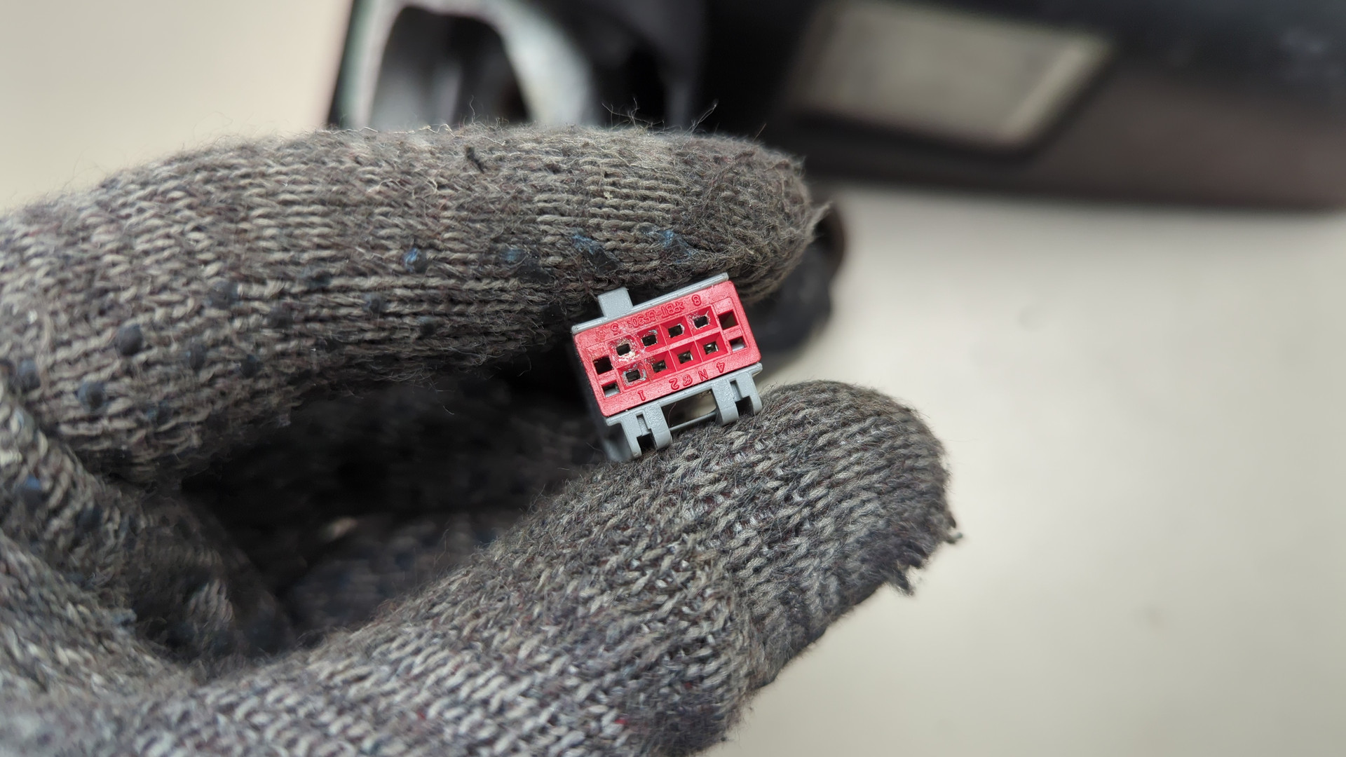 Зеркало левое электрическое