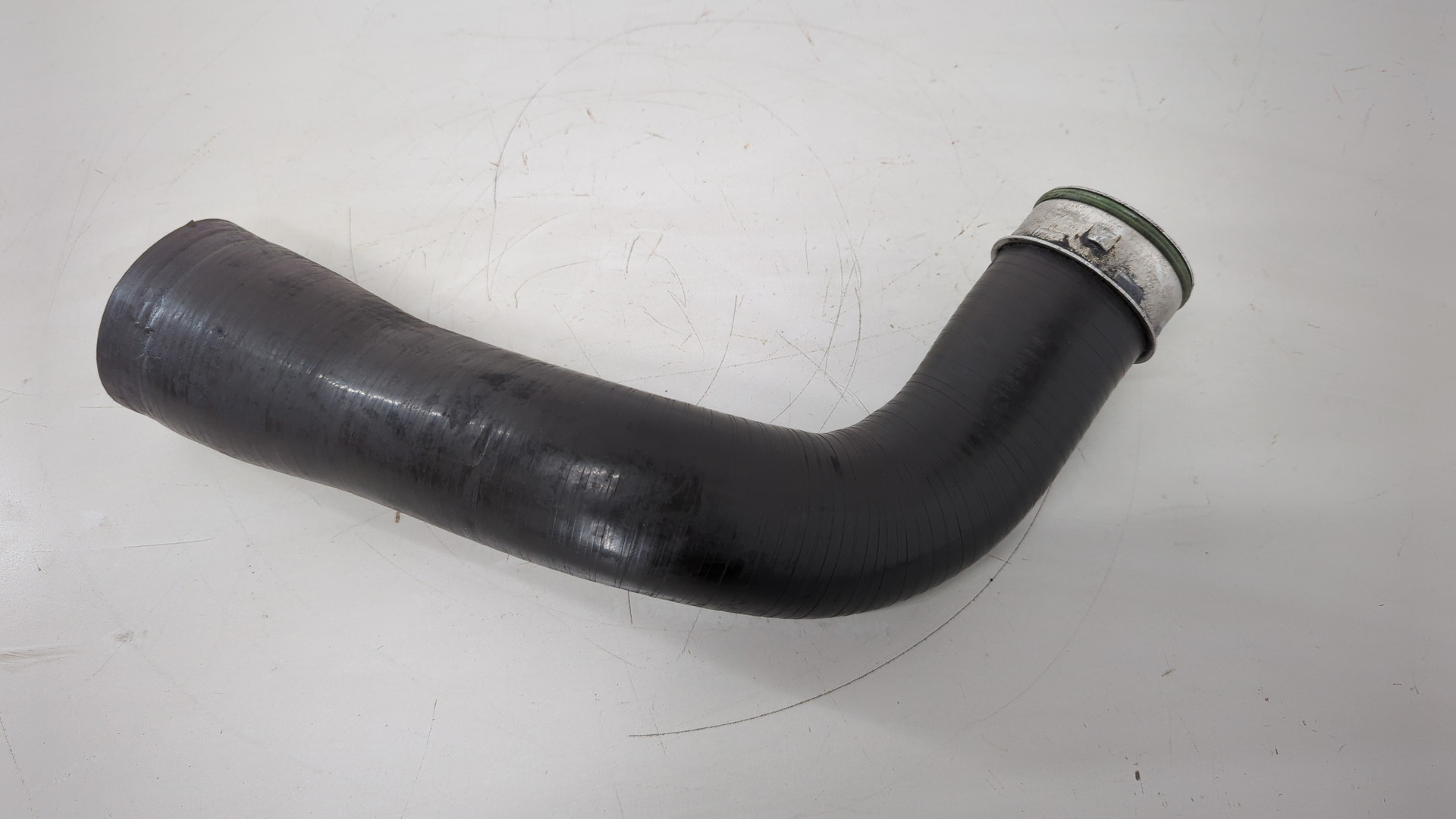 Патрубок интеркулера