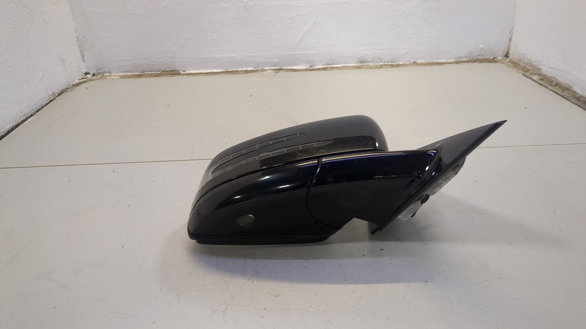 Зеркало правое электрическое