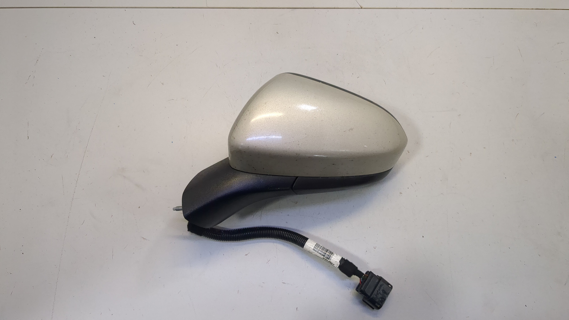 Зеркало левое электрическое