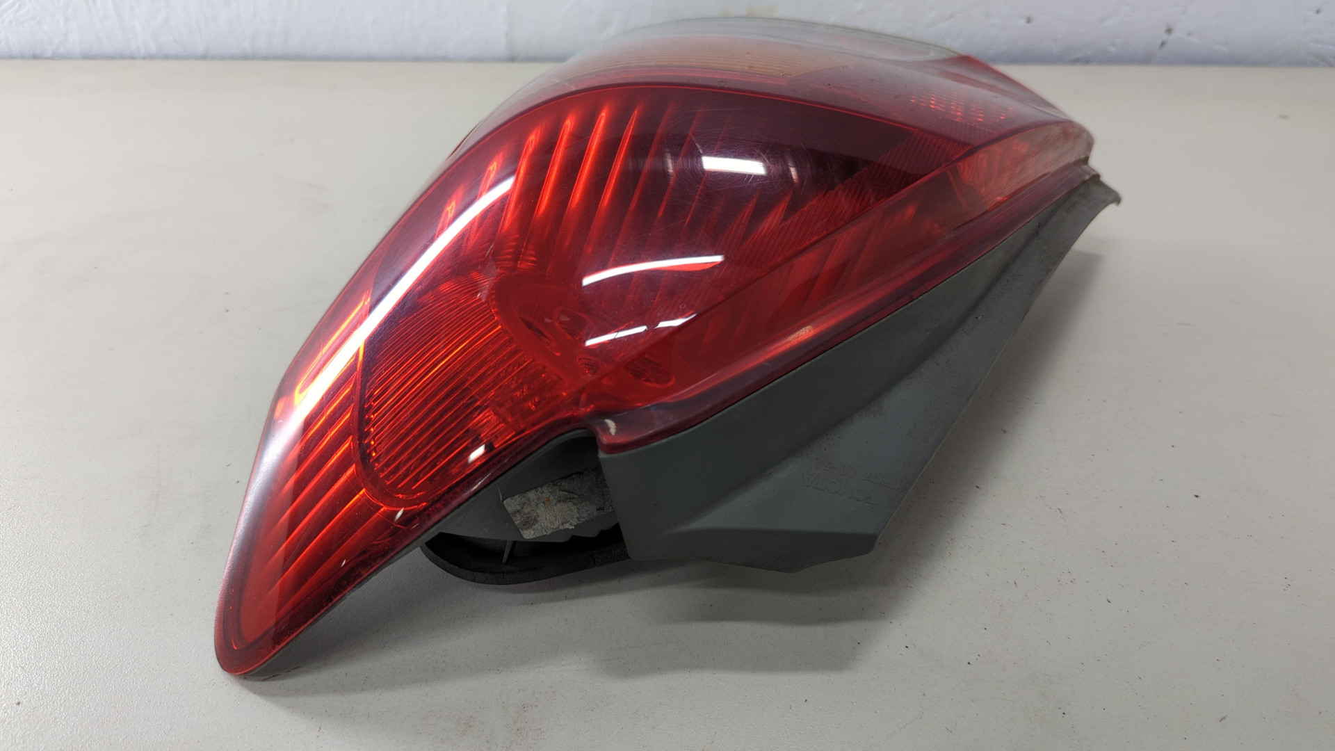 Фонарь задний правый